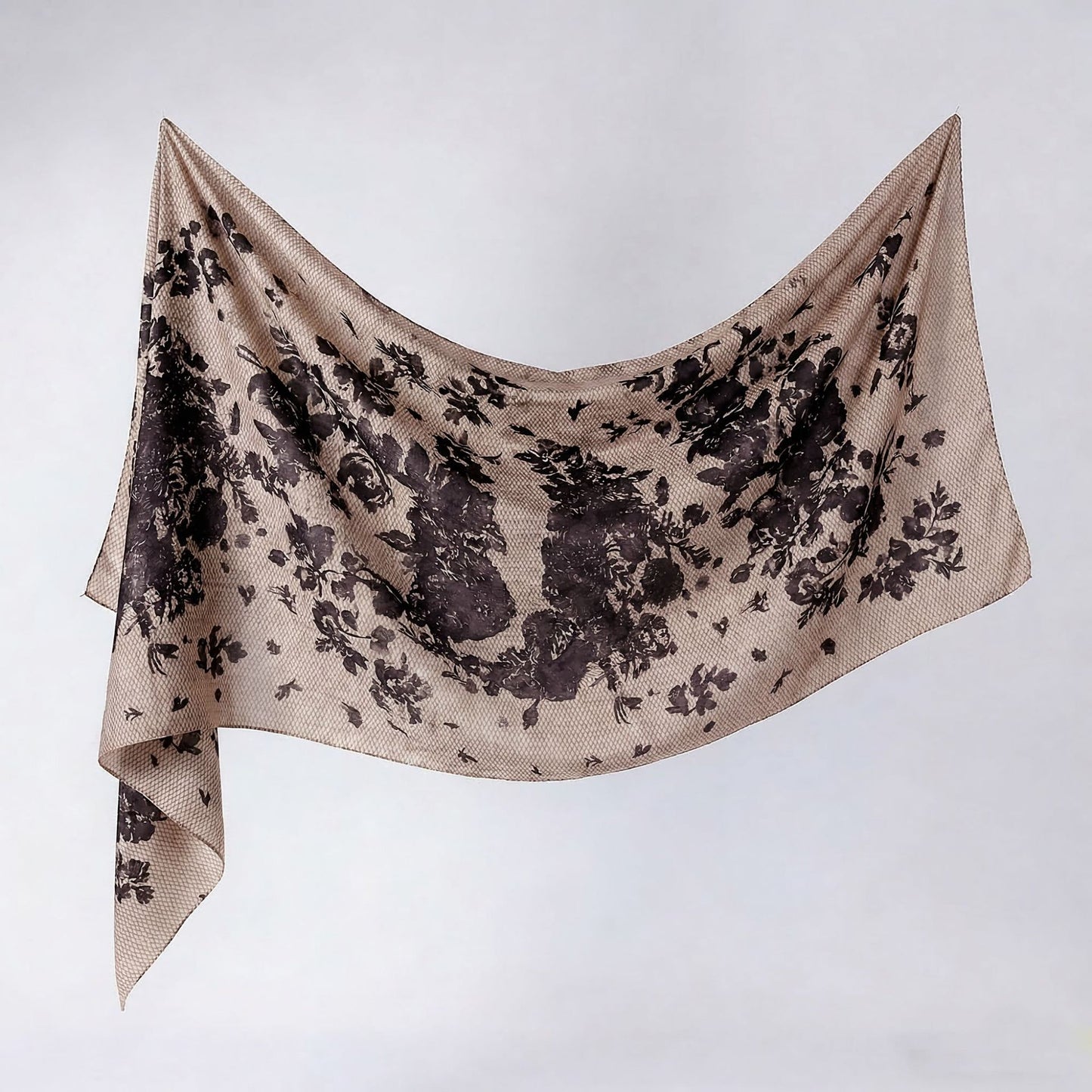 Cross-border silk scarf long strip scarf for women, watercolor breathable sun-protection shawl, summer thin Malaysian headscarf