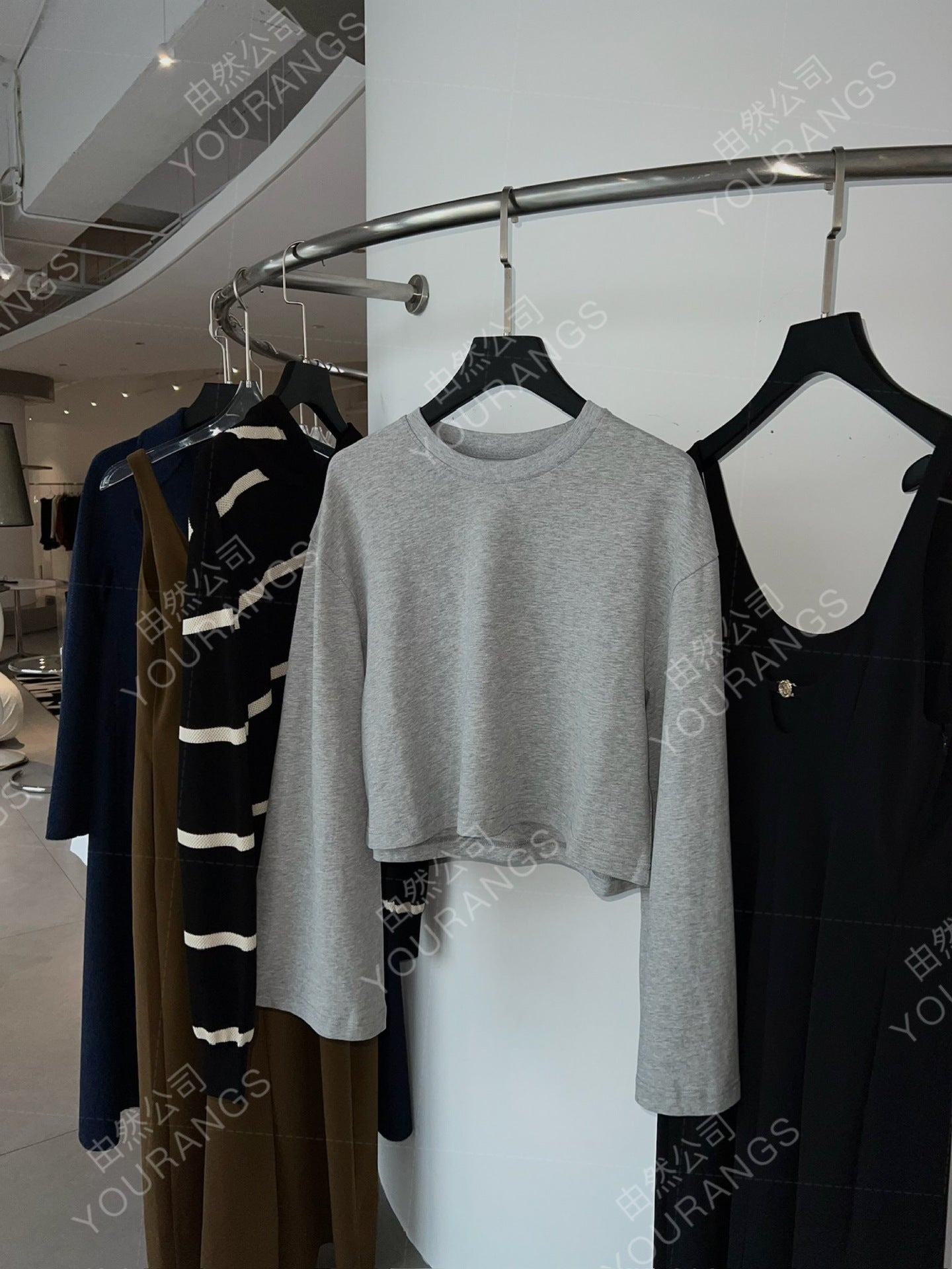 (New Store Benefits) [Loss 55 80] Beautiful and stylish FR combed cotton Japanese sleeve striped T-shirt and vest