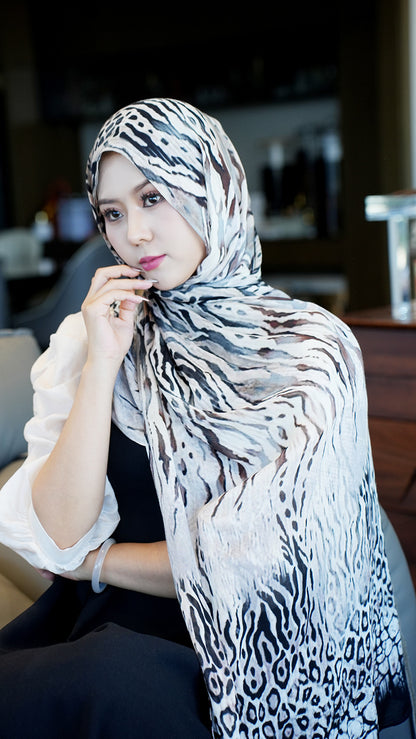 Modal cotton patterned hijab