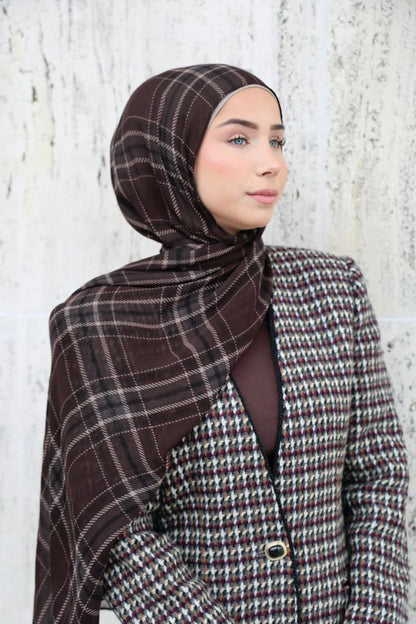 Best-selling Malaysian headscarf printed plaid soft breathable shawl popular European and American scarf in stock