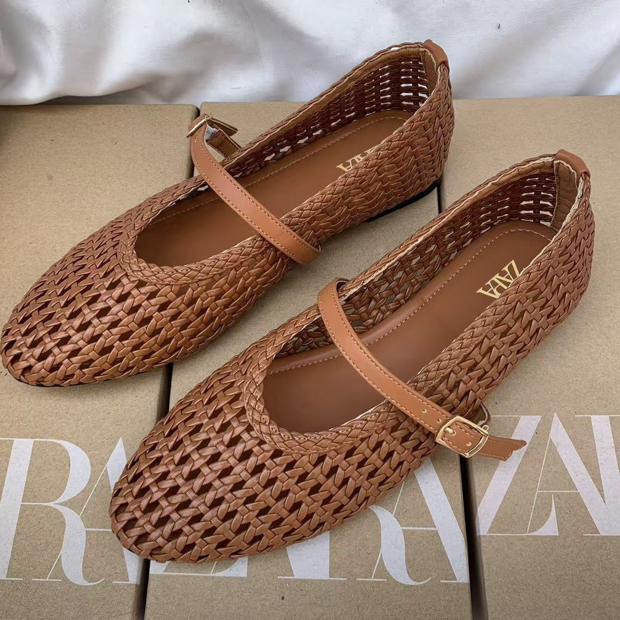 ZR African Round Toe Versatile One-Line Strap Hollow Plus Size Mary Jane Women's Shoes Flat Woven Single Shoes Women's Casual Versatile