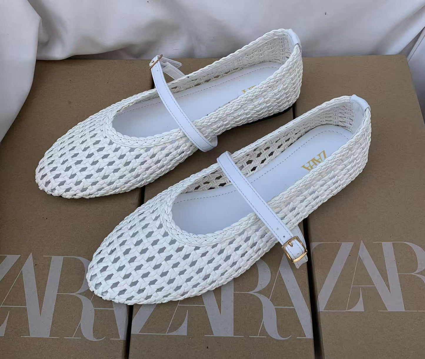 ZR African Round Toe Versatile One-Line Strap Hollow Plus Size Mary Jane Women's Shoes Flat Woven Single Shoes Women's Casual Versatile