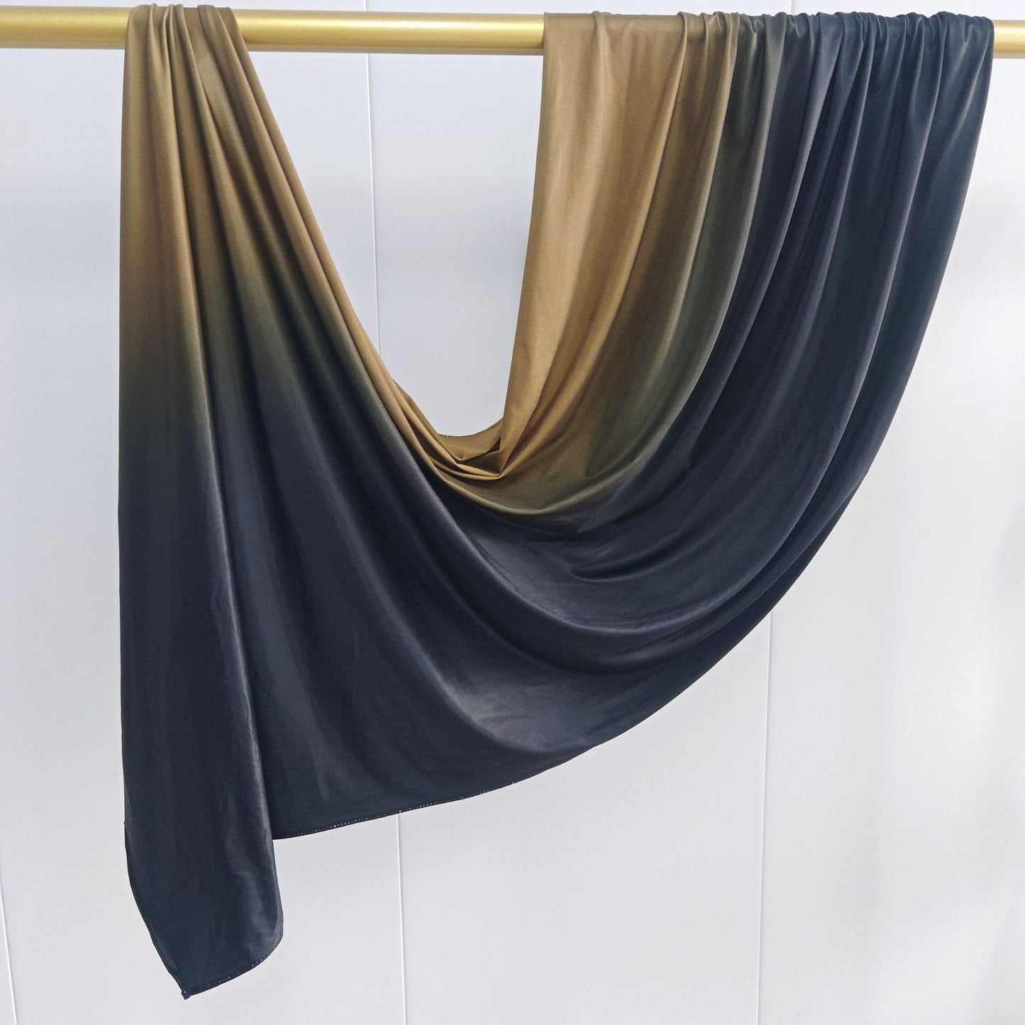 Premium liquid jersey gradient hijab