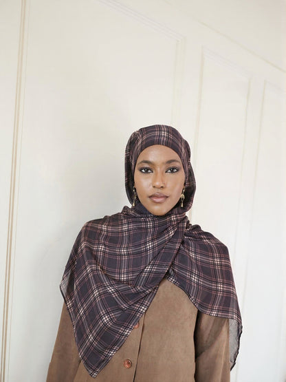 Best-selling Malaysian headscarf printed plaid soft breathable shawl popular European and American scarf in stock